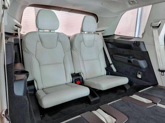 VOLVO XC90 2.0 T8 PHEV ULTRA DARK AWD GEARTRONIC